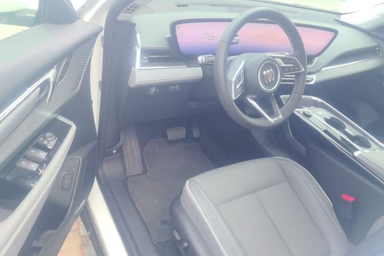 Used Buick E5 2025 Model 620KM Prestige Edition Driver Seat