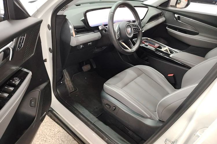 Used Buick E5 2025 Model 620KM Prestige Edition Driver Seat