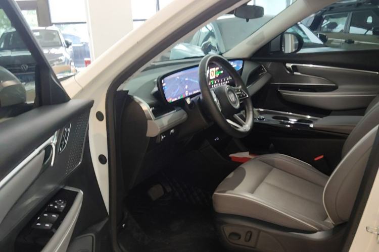 Used Buick E5 2025 Model 620KM Prestige Edition Driver Seat
