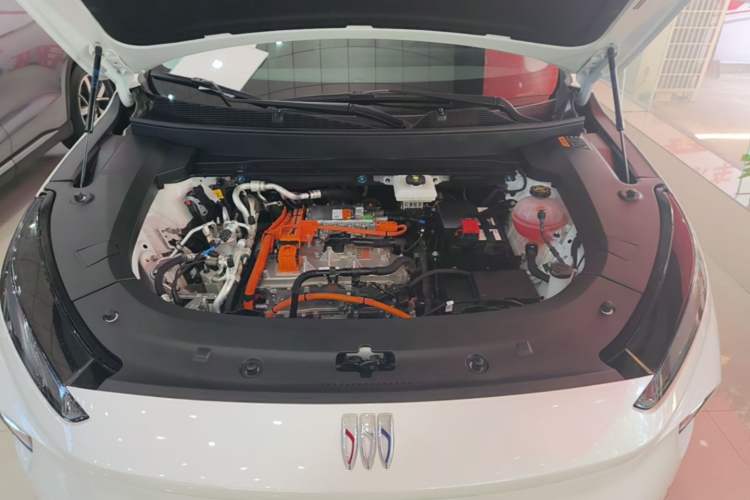 Used Buick E5 2025 Model 620KM Prestige Edition Engine Bay