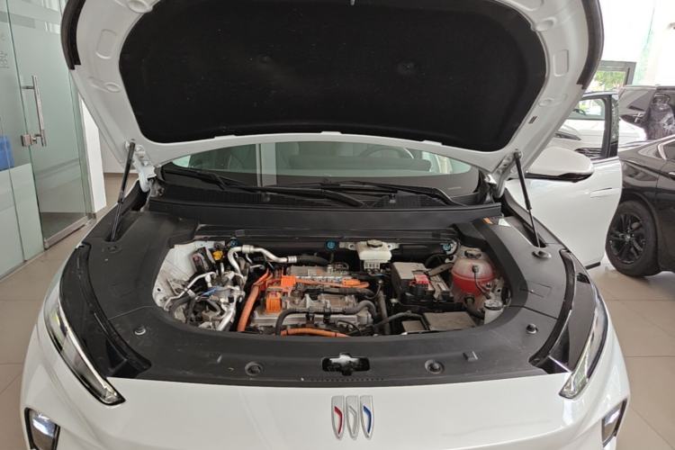 Used Buick E5 2025 Model 620KM Prestige Edition Engine Bay