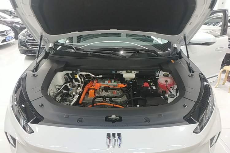Used Buick E5 2025 Model 620KM Prestige Edition Engine Bay