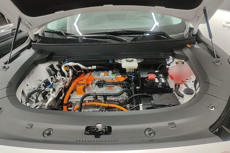 Used Buick E5 2025 Model 620KM Prestige Edition Engine Bay