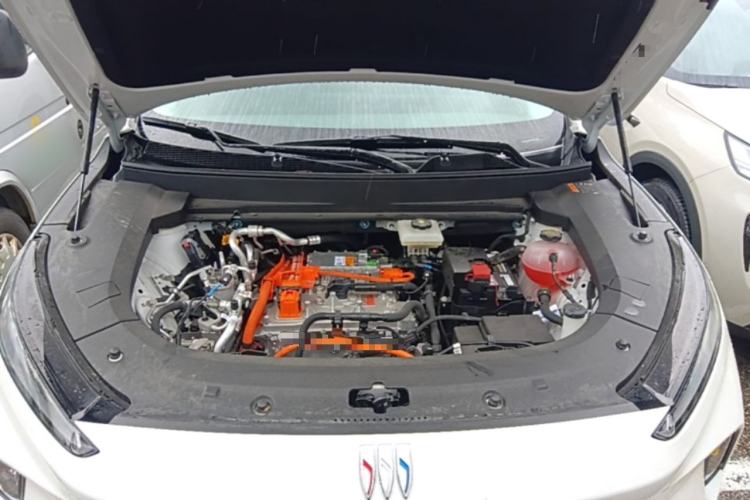 Used Buick E5 2025 Model 620KM Prestige Edition Engine Bay