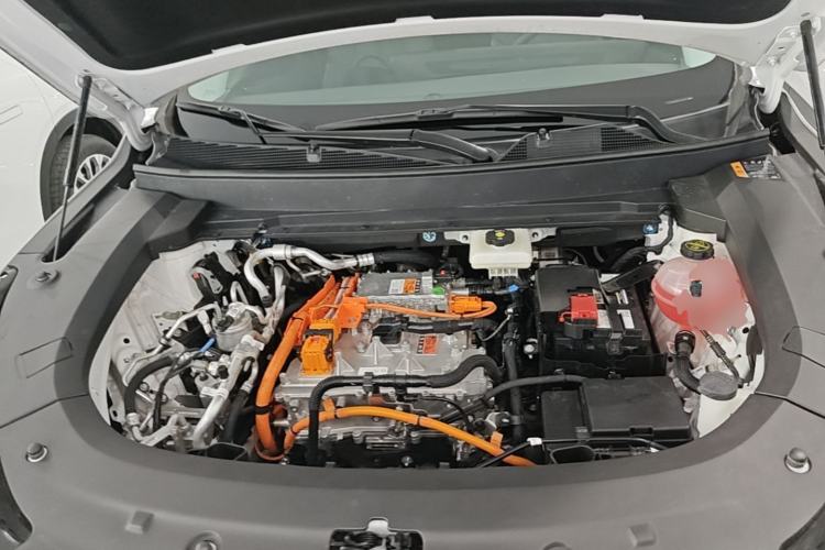 Used Buick E5 2025 Model 620KM Prestige Edition Engine Bay