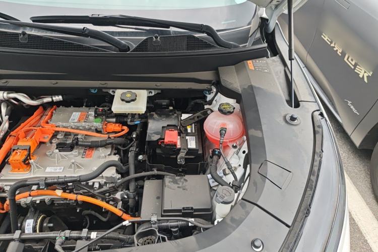 Used Buick E5 2025 Model 620KM Prestige Edition Engine Bay Left