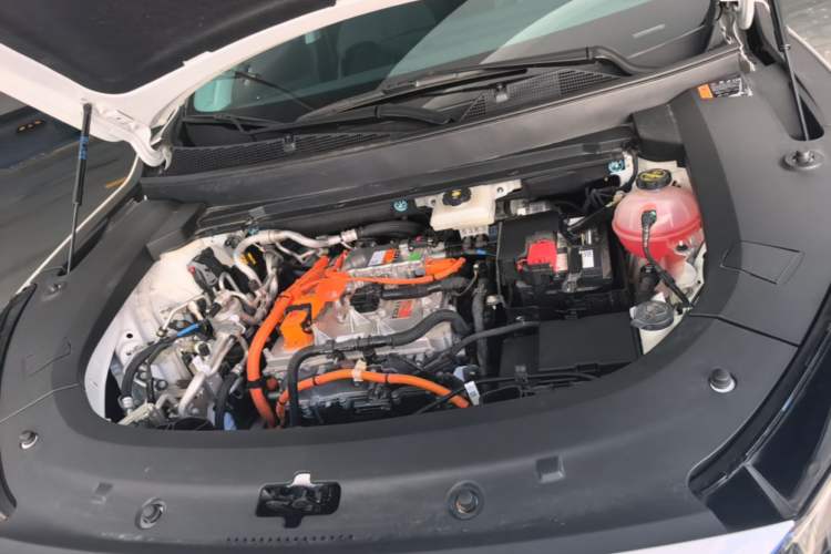 Used Buick E5 2025 Model 620KM Prestige Edition Engine Bay