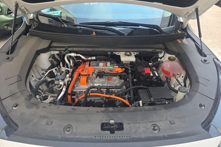 Used Buick E5 2025 Model 620KM Prestige Edition Engine Bay