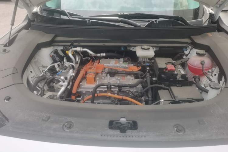 Used Buick E5 2025 Model 620KM Prestige Edition Engine Bay