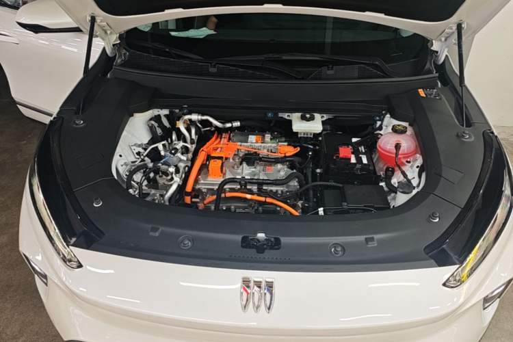 Used Buick E5 2025 Model 620KM Prestige Edition Engine Bay