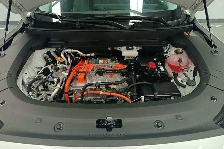 Used Buick E5 2025 Model 620KM Prestige Edition Engine Bay