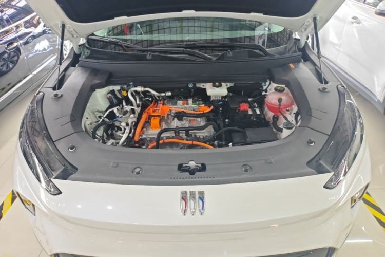 Used Buick E5 2025 Model 620KM Prestige Edition Engine Bay