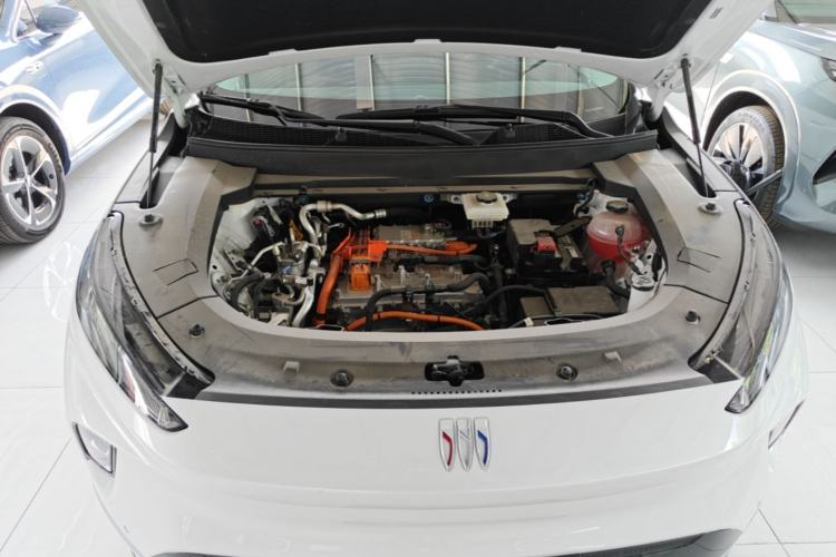 Used Buick E5 2025 Model 620KM Prestige Edition Engine Bay