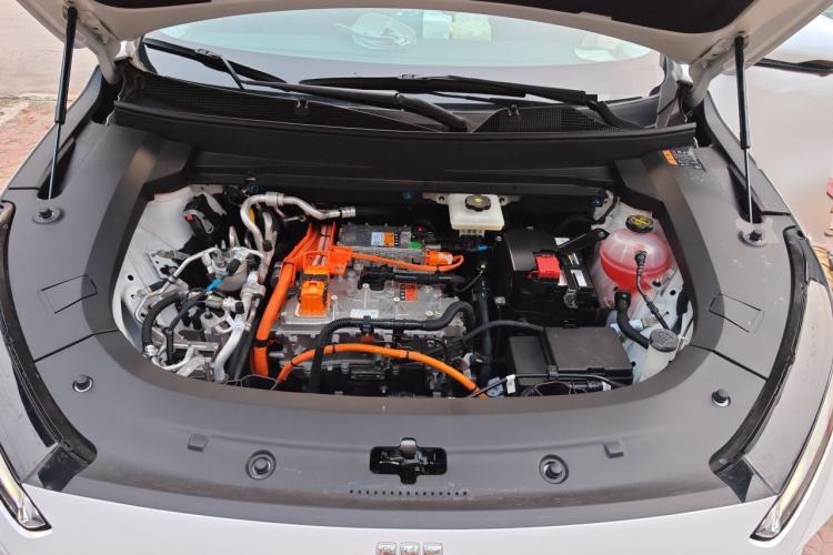 Used Buick E5 2025 Model 620KM Prestige Edition Engine Bay