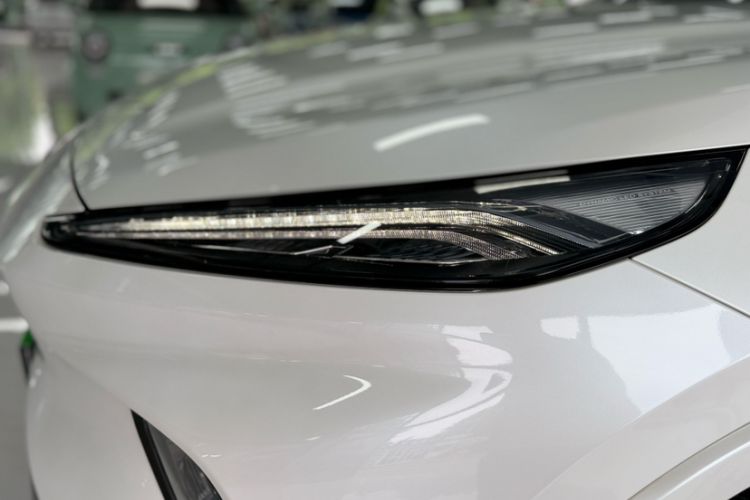 Used Buick E5 2025 Model 620KM Prestige Edition Exterior 3