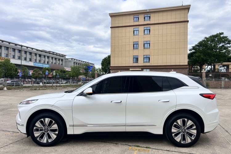 Used Buick E5 2025 Model 620KM Prestige Edition Exterior 4