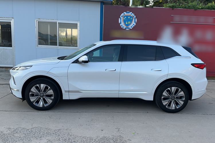 Used Buick E5 2025 Model 620KM Prestige Edition Exterior 4
