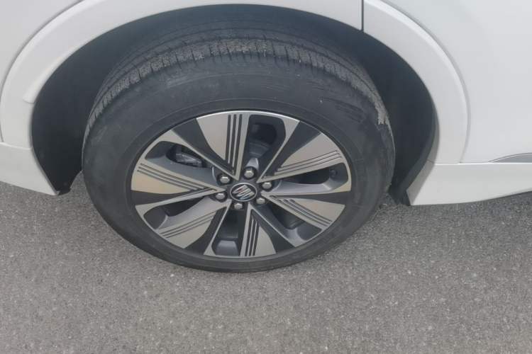 Used Buick E5 2025 Model 620KM Prestige Edition Exterior 5