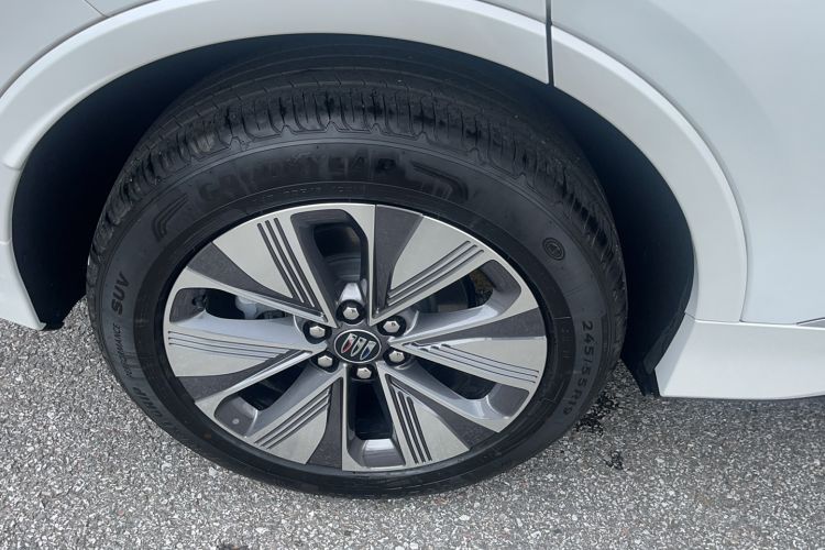 Used Buick E5 2025 Model 620KM Prestige Edition Exterior 5