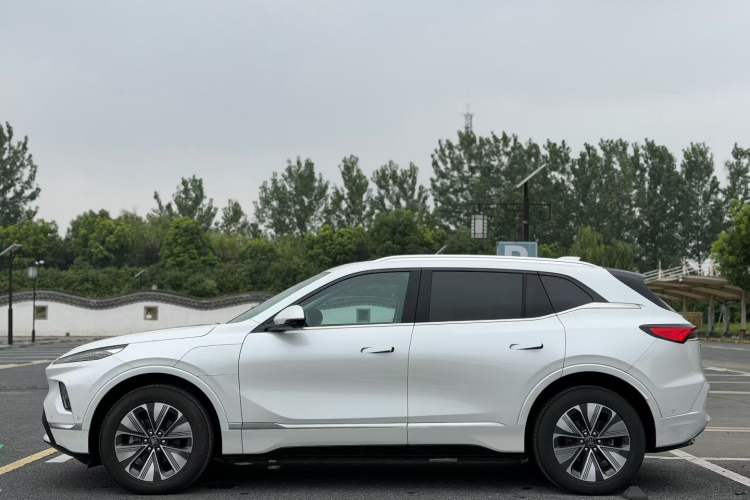 Used Buick E5 2025 Model 620KM Prestige Edition Exterior 6