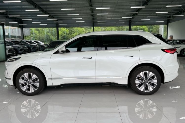 Used Buick E5 2025 Model 620KM Prestige Edition Exterior 8