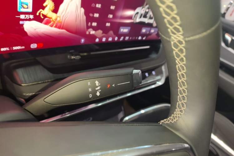 Used Buick E5 2025 Model 620KM Prestige Edition Gear Lever