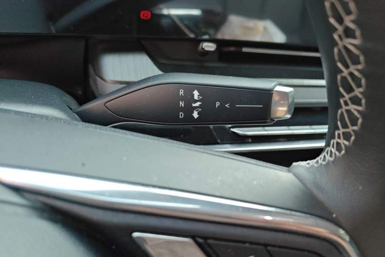 Used Buick E5 2025 Model 545KM Smart Enjoyment Edition Gear Lever