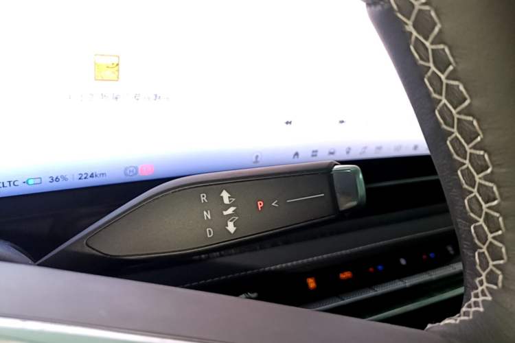 Used Buick E5 2025 Model 620KM Prestige Edition Gear Lever