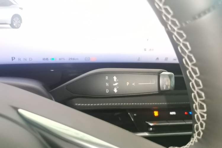 Used Buick E5 2025 Model 620KM Prestige Edition Gear Lever