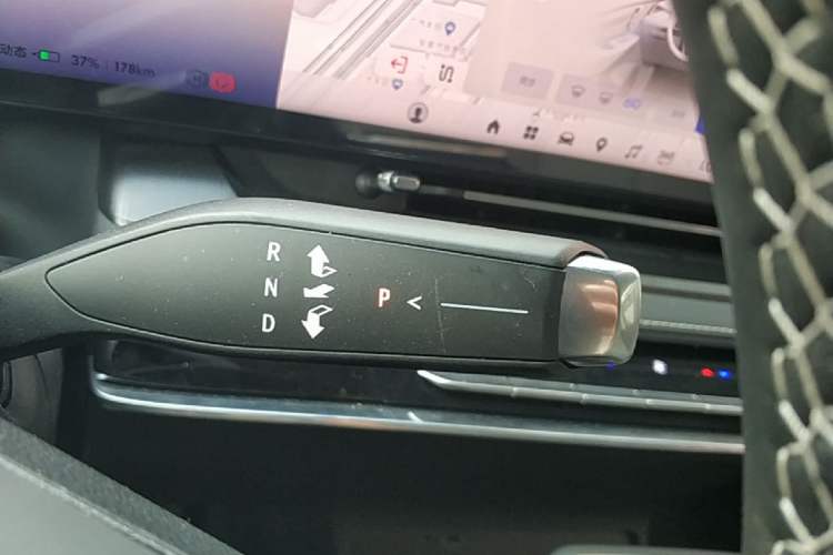 Used Buick E5 2025 Model 620KM Prestige Edition Gear Lever