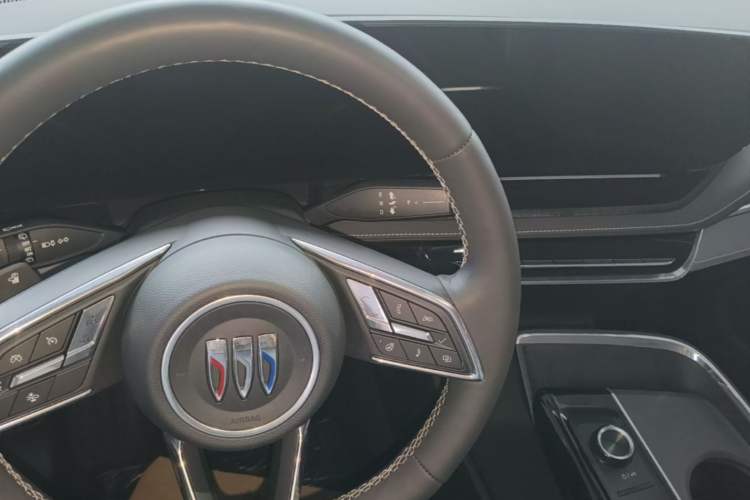 Used Buick E5 2025 Model 620KM Prestige Edition Gear Lever