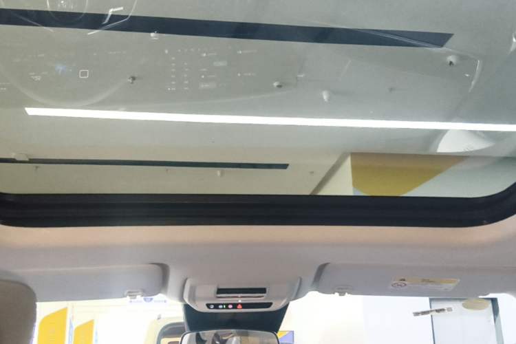 Used Buick E5 2025 Model 620KM Prestige Edition Headliner