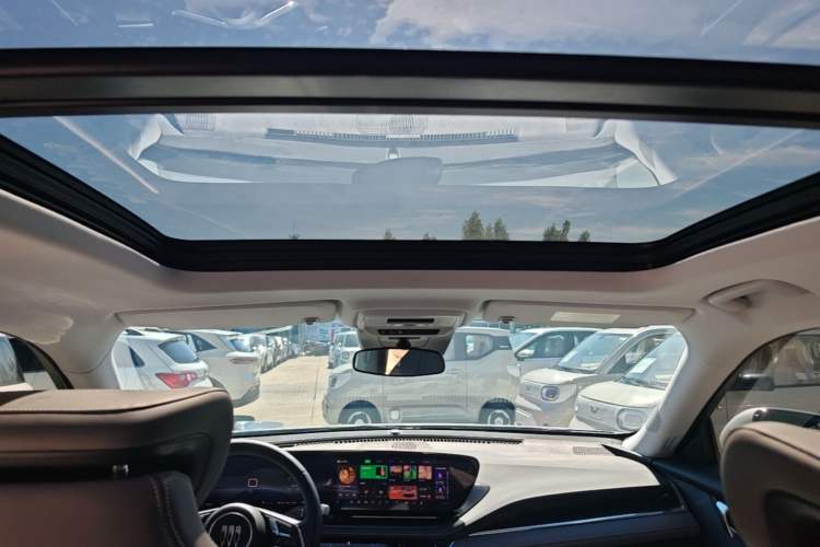 Used Buick E5 2025 Model 620KM Prestige Edition Headliner