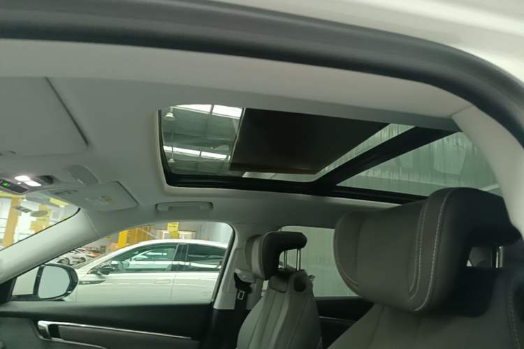 Used Buick E5 2025 Model 620KM Prestige Edition Headliner