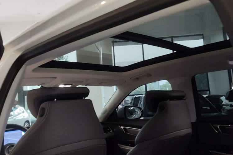 Used Buick E5 2025 Model 620KM Prestige Edition Headliner