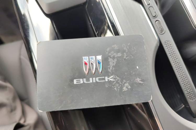Used Buick E5 2025 Model 620KM Prestige Edition Interior 1