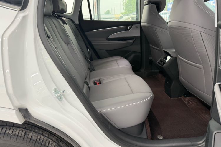 Used Buick E5 2025 Model 620KM Prestige Edition Interior 1