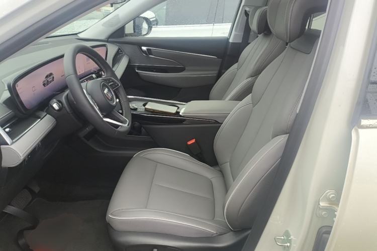 Used Buick E5 2025 Model 620KM Prestige Edition Left Front Seat