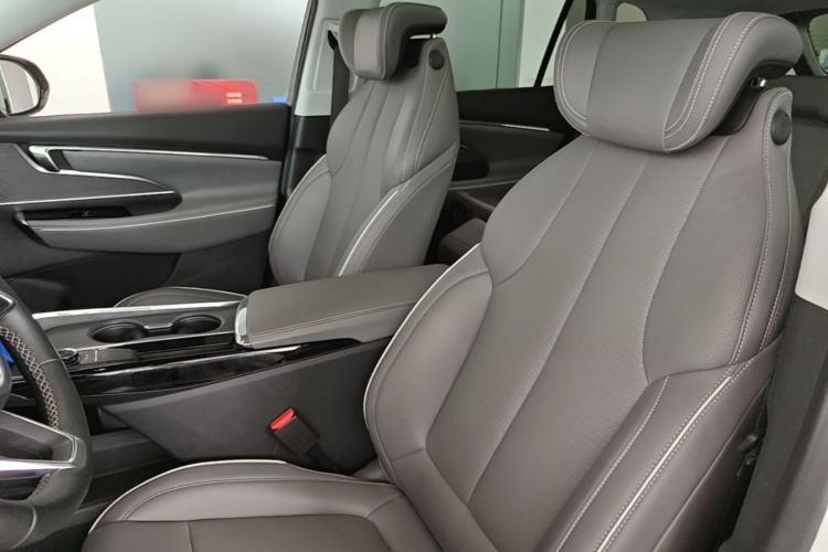 Used Buick E5 2025 Model 620KM Prestige Edition Left Front Seat