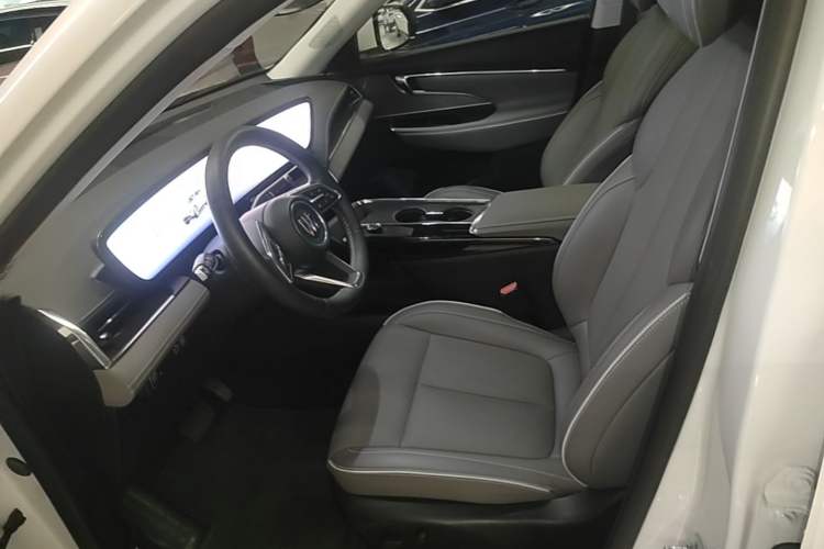 Used Buick E5 2025 Model 620KM Prestige Edition Left Front Seat