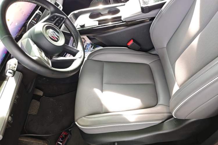 Used Buick E5 2025 Model 620KM Prestige Edition Left Front Seat