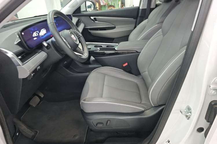 Used Buick E5 2025 Model 620KM Prestige Edition Left Front Seat