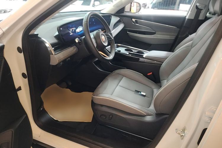 Used Buick E5 2025 Model 620KM Prestige Edition Left Front Seat