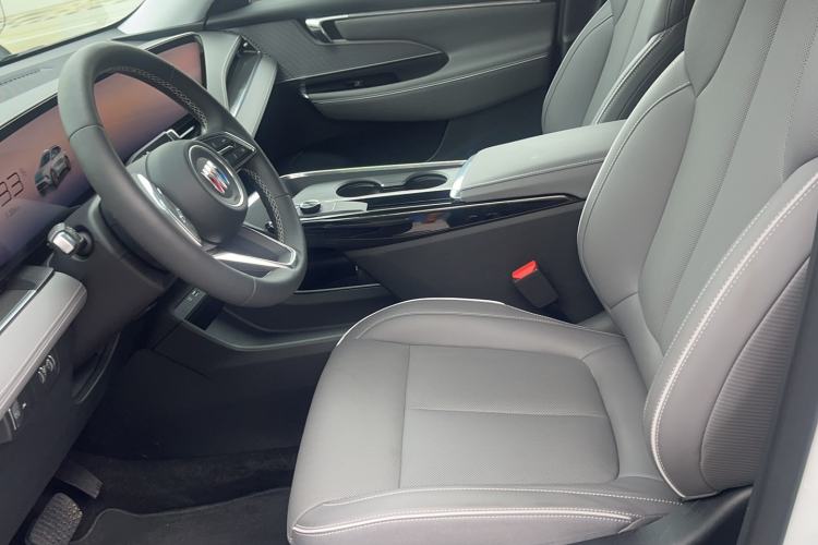 Used Buick E5 2025 Model 620KM Prestige Edition Left Front Seat