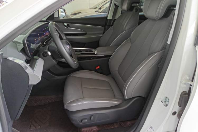Used Buick E5 2025 Model 620KM Prestige Edition Left Front Seat
