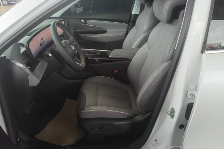 Used Buick E5 2025 Model 620KM Prestige Edition Left Front Seat