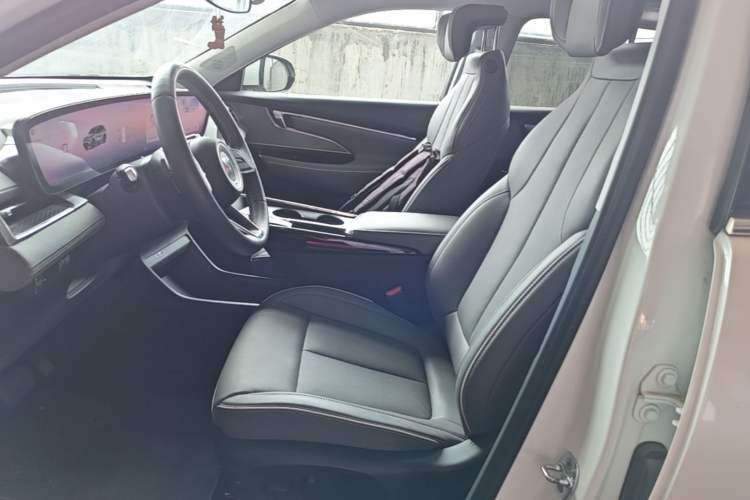 Used Buick E5 2025 Model 620KM Prestige Edition Left Front Seat