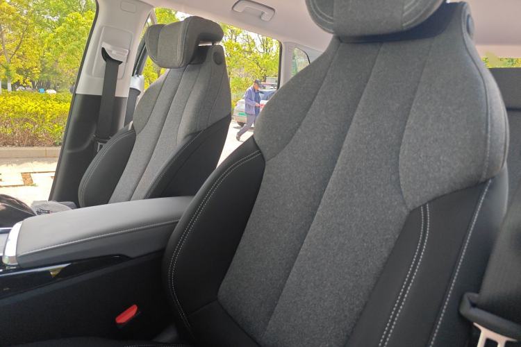 Used Buick E5 2025 Model 515KM First-Adoption Edition Left Front Seat