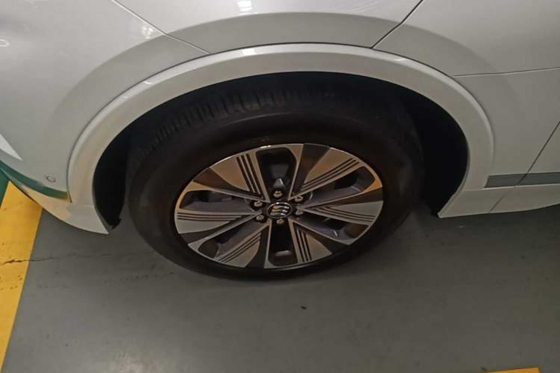 Used Buick E5 2025 Model 620KM Prestige Edition Left Front Wheel Hub