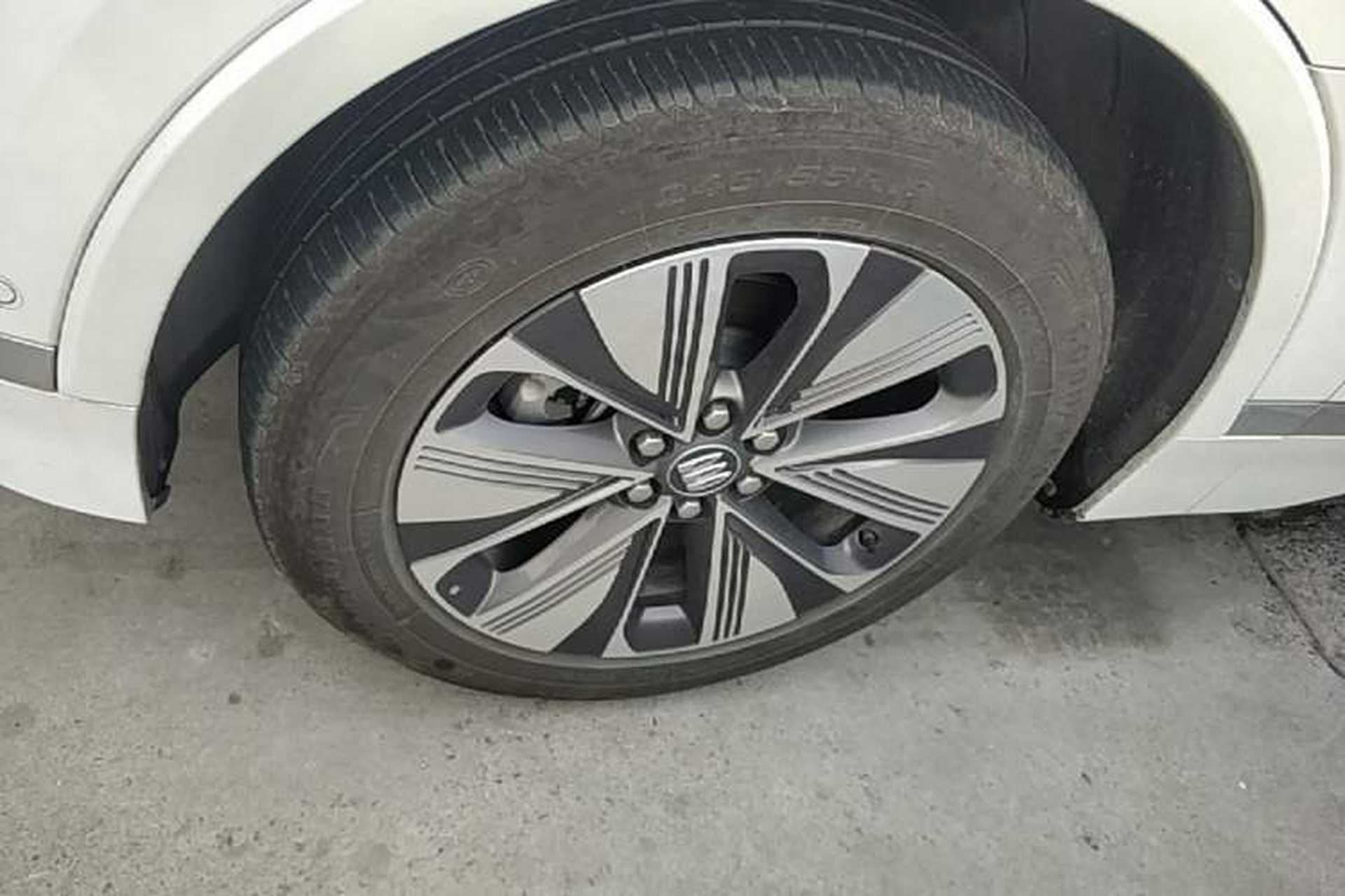 Used Buick E5 2025 Model 620KM Prestige Edition Left Front Wheel Hub